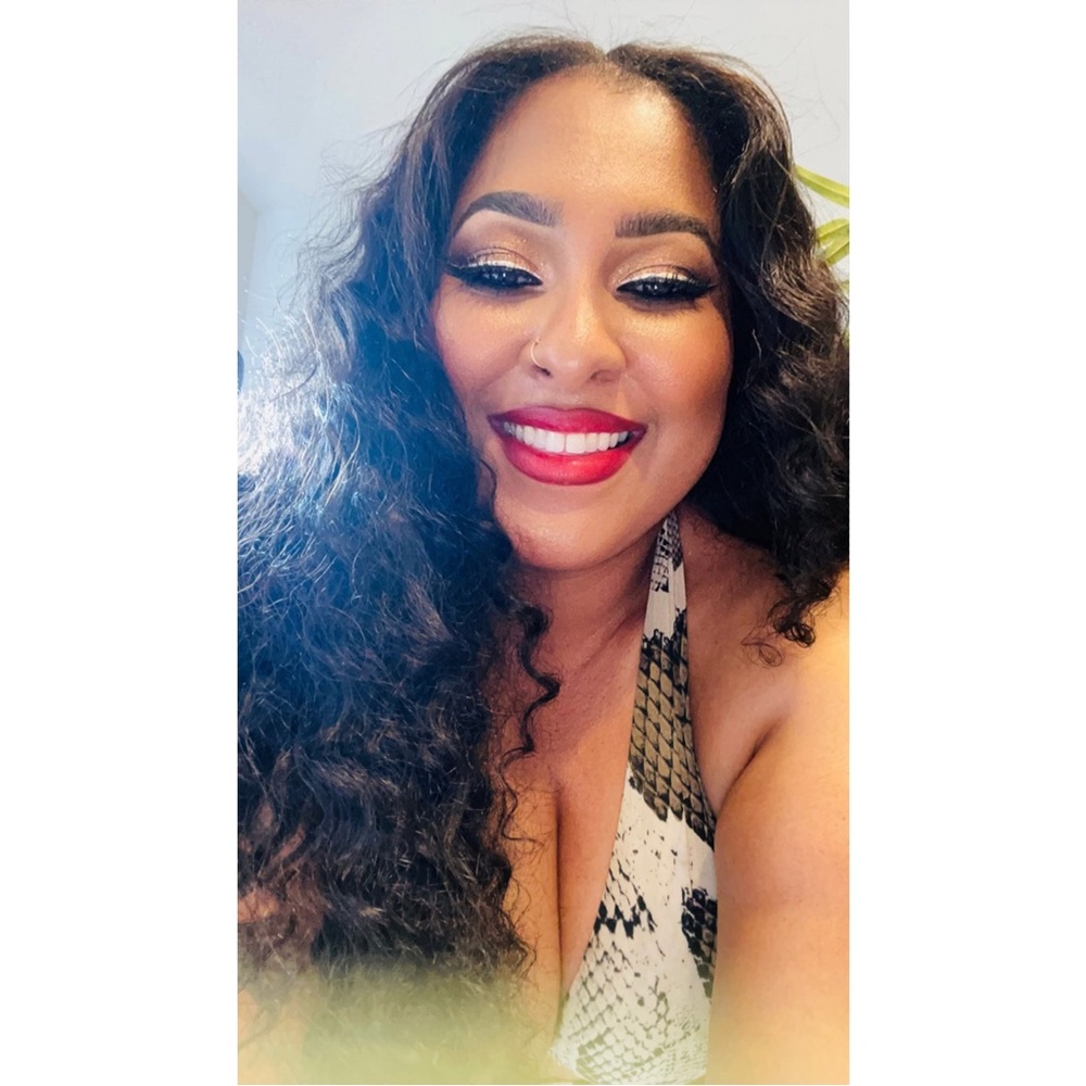 Meet your Posher, Calixte Cosmetics